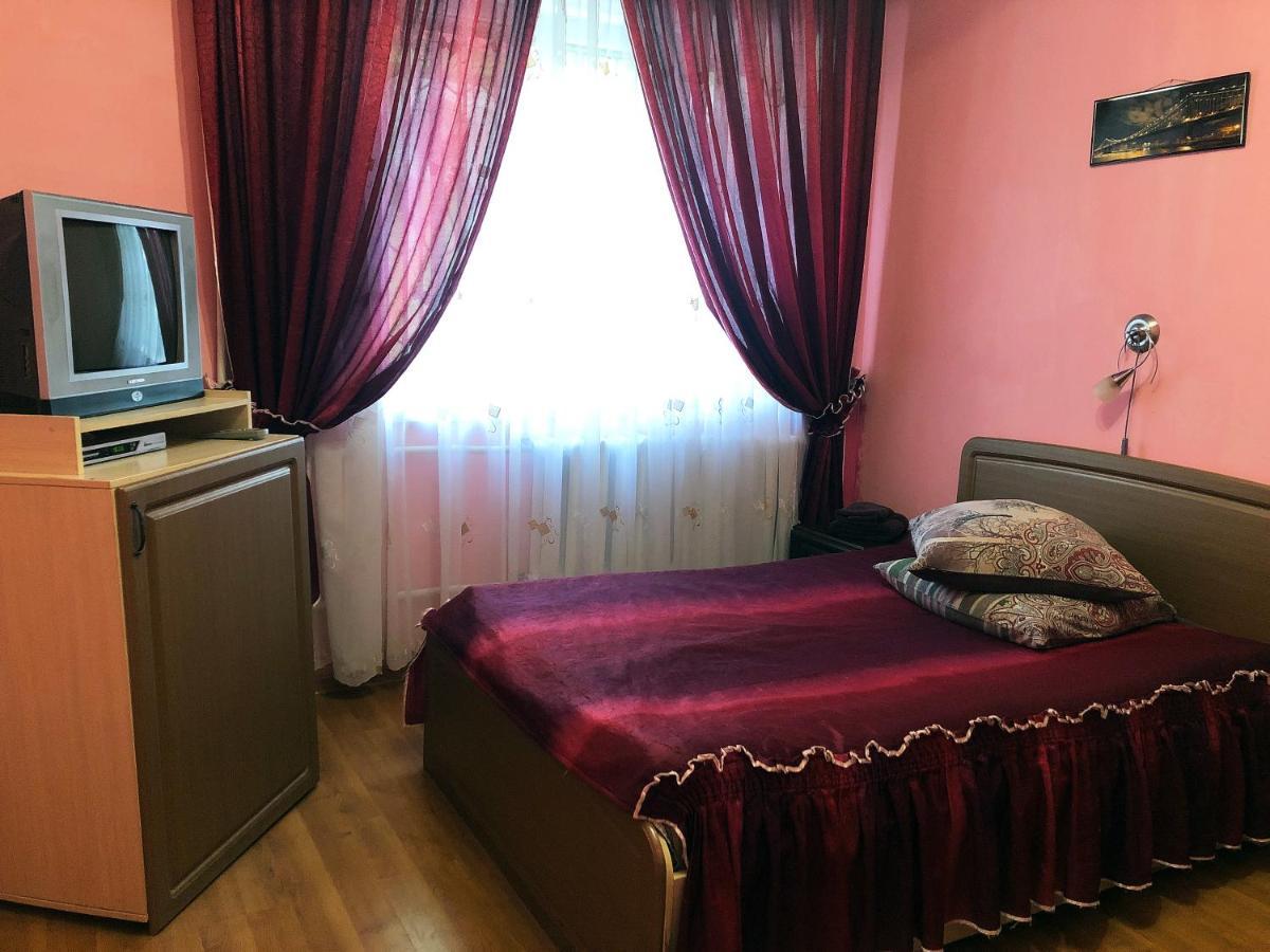 Chervonograd Comfort Hotel מראה חיצוני תמונה