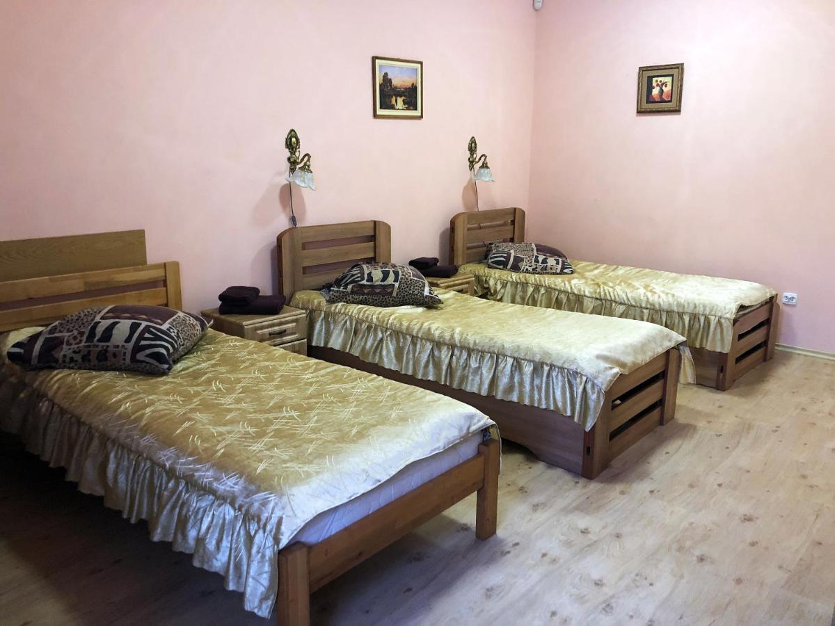 Chervonograd Comfort Hotel מראה חיצוני תמונה
