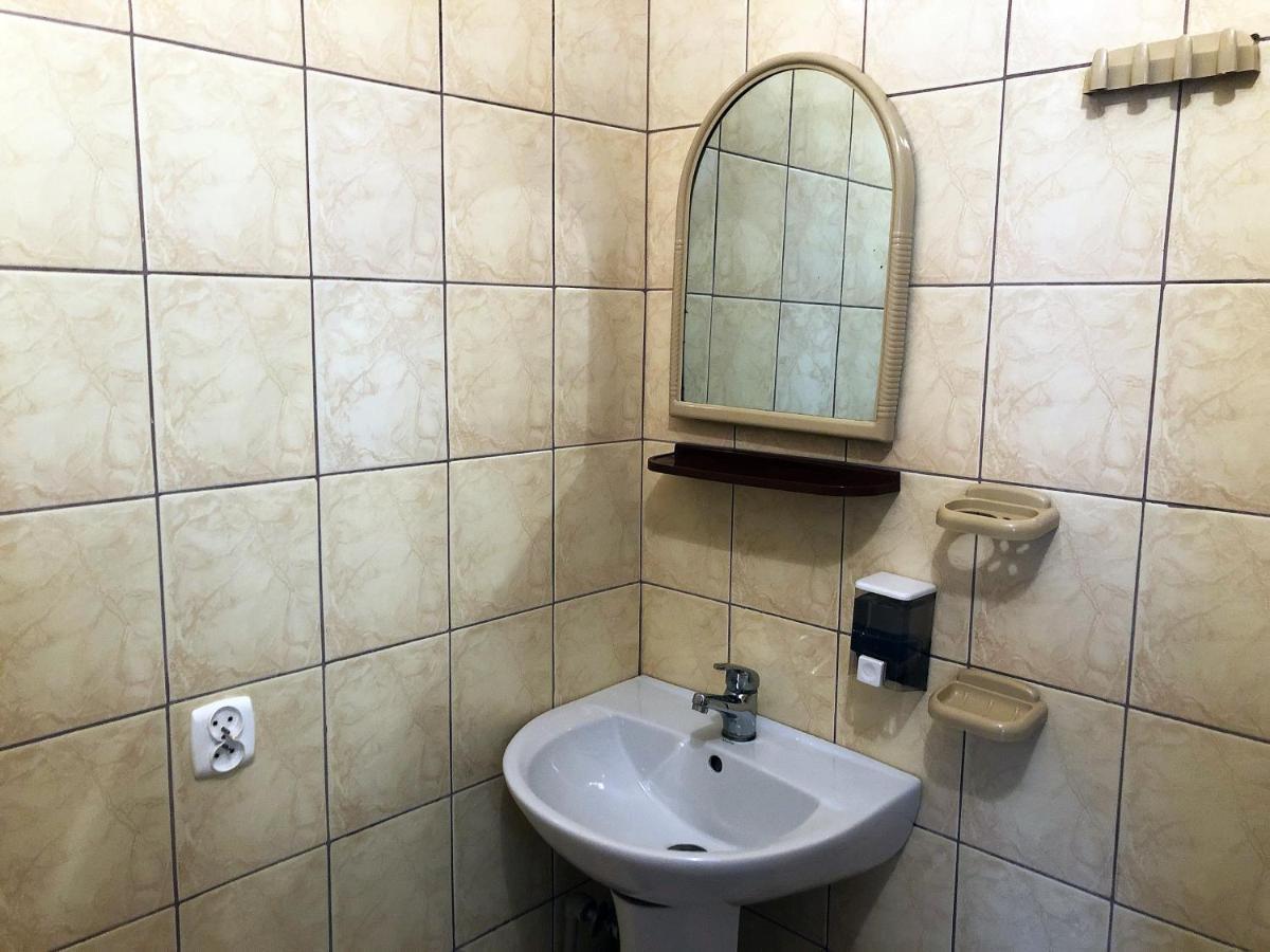 Chervonograd Comfort Hotel מראה חיצוני תמונה