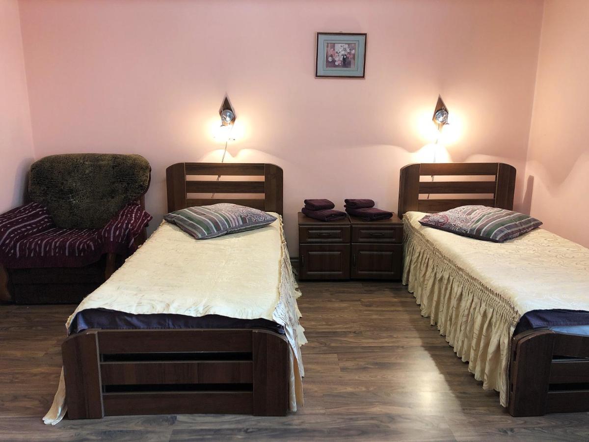 Chervonograd Comfort Hotel מראה חיצוני תמונה