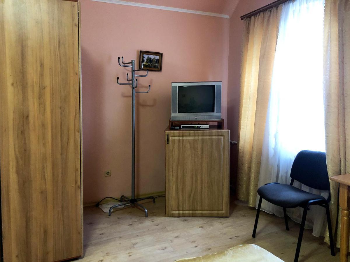 Chervonograd Comfort Hotel מראה חיצוני תמונה