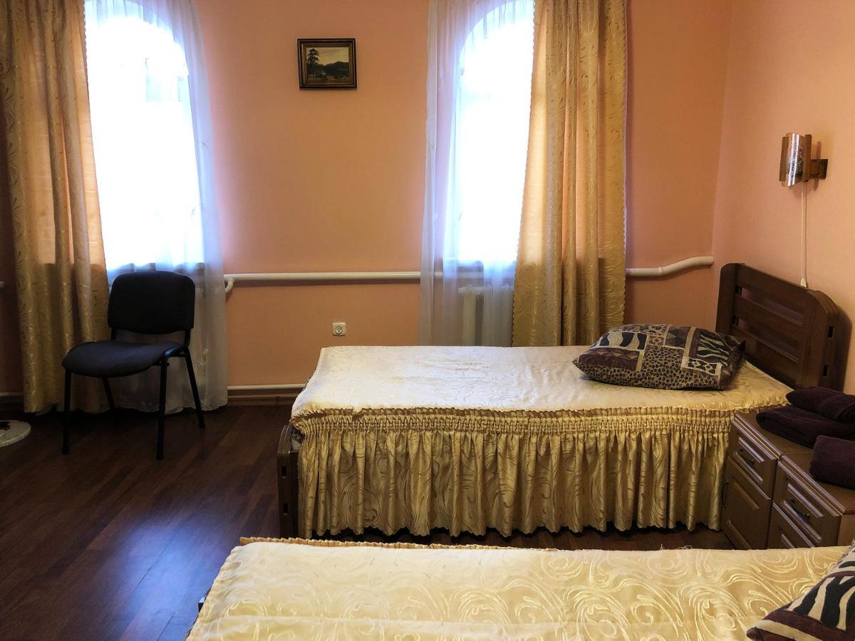 Chervonograd Comfort Hotel מראה חיצוני תמונה